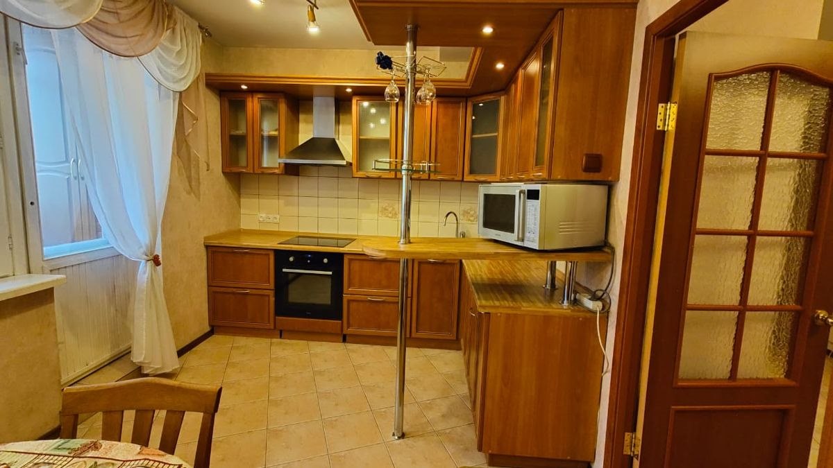 2-комн., 65 м², 5/10 этаж