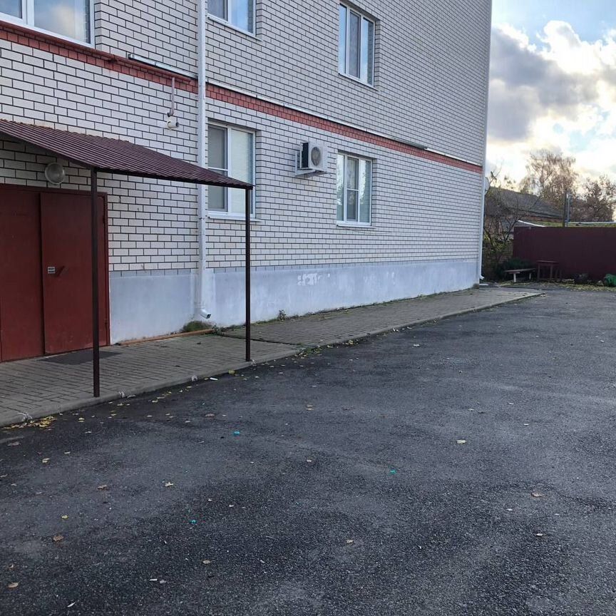 1-комн. квартира, 42 м², 2/3 этаж