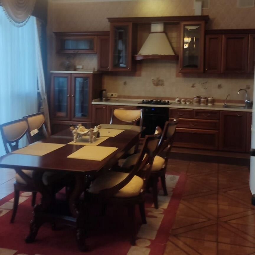 Таунхаус, 269 м², 2.5 сотки