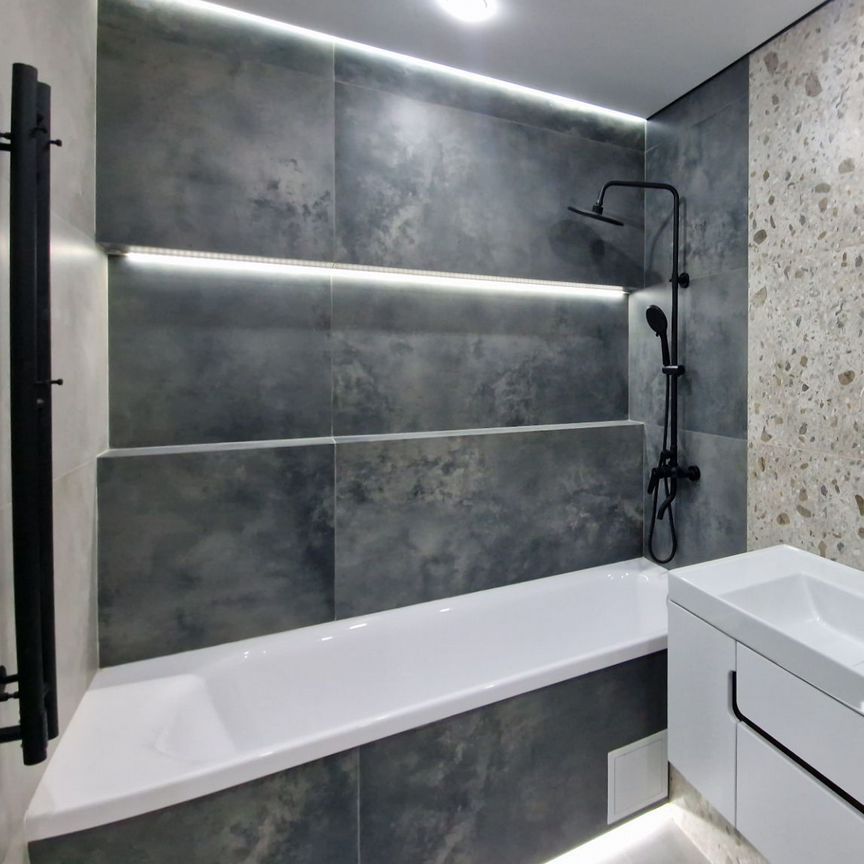 2-комн., 77 м², 17/20 этаж