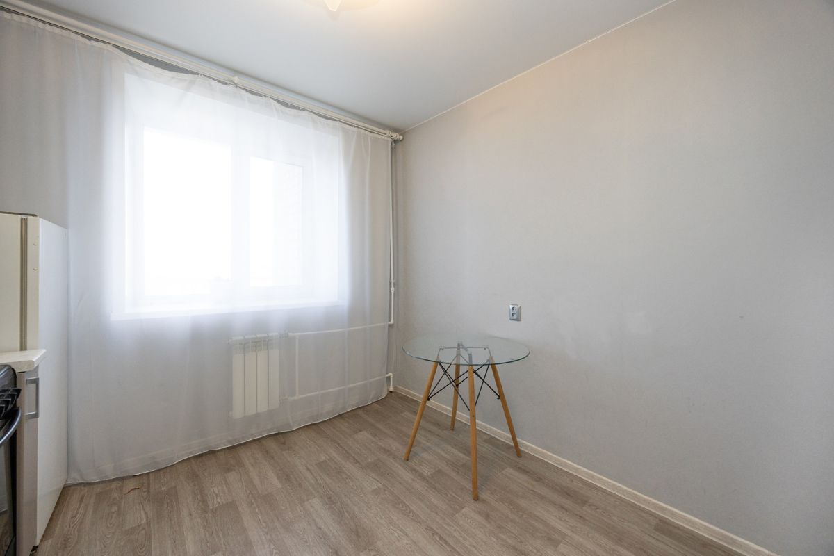 2-комн., 50 м², 1/3 этаж