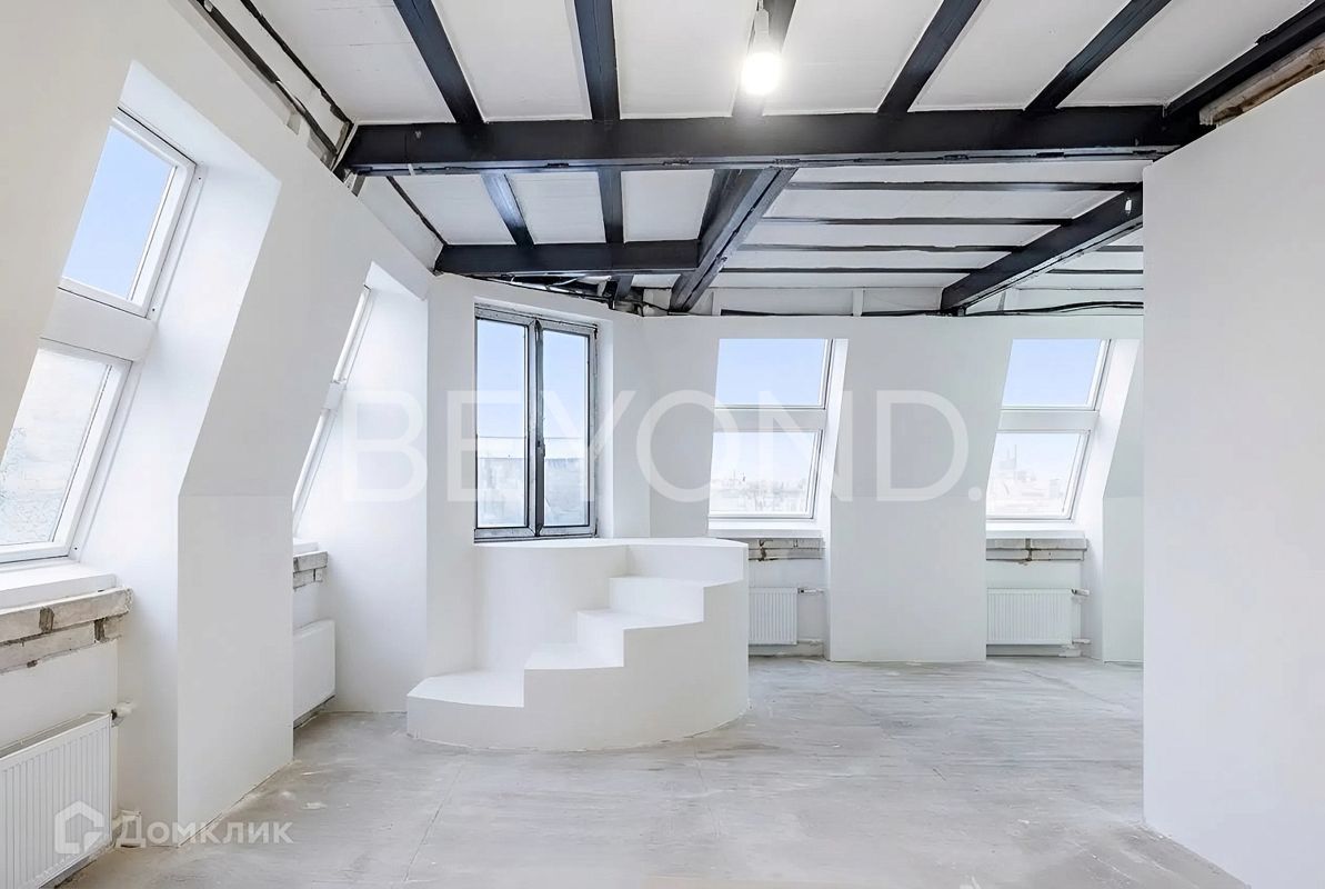 3-комн., 177.8 м², 5/5 этаж