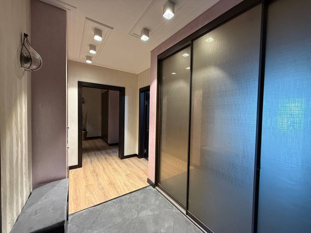 4-комн., 127.4 м², 10/16 этаж