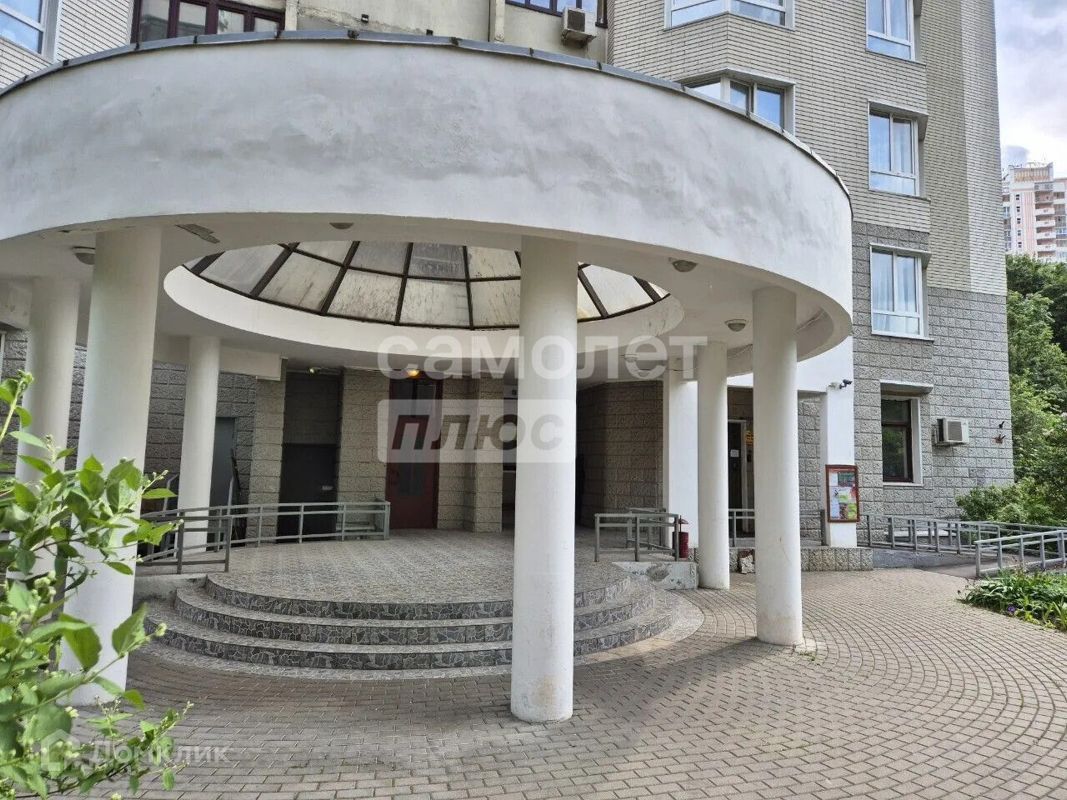3-комн., 90 м², 2/23 этаж