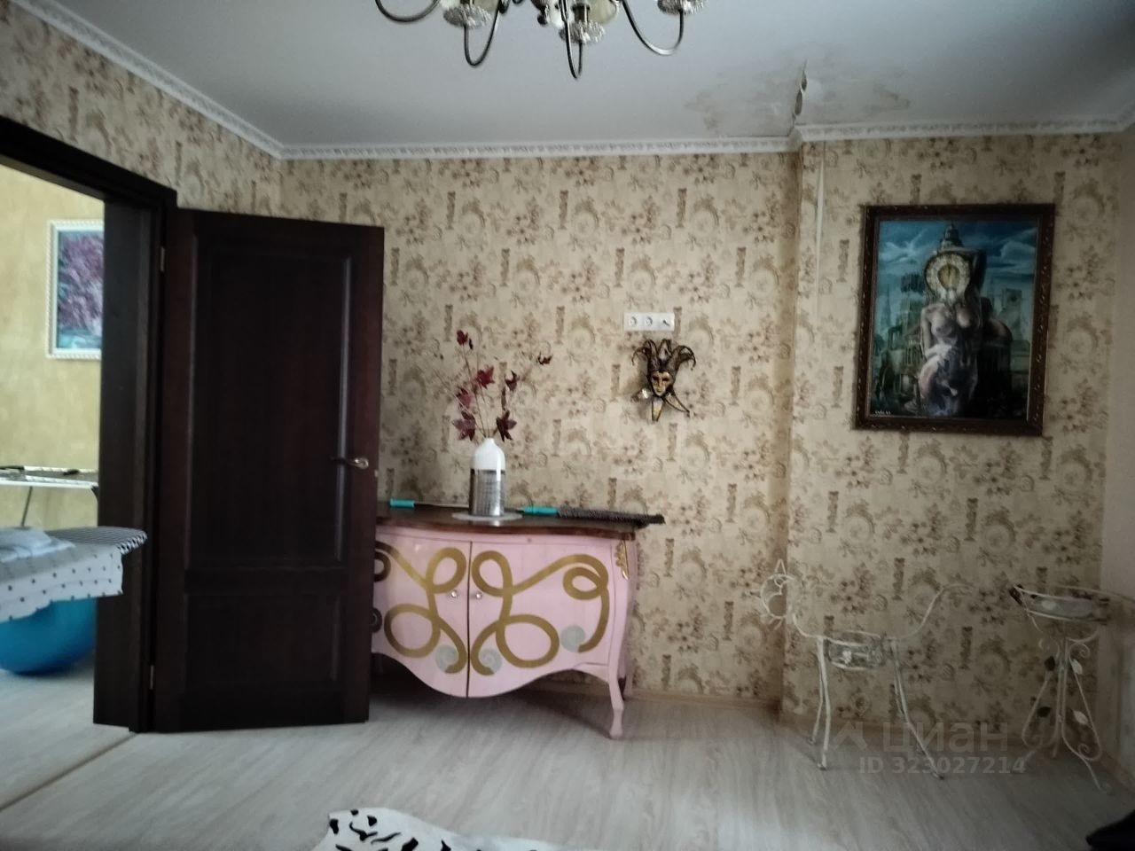 3 этажный, Таунхаус, 242.4 м², 8 соток, 3 этажа