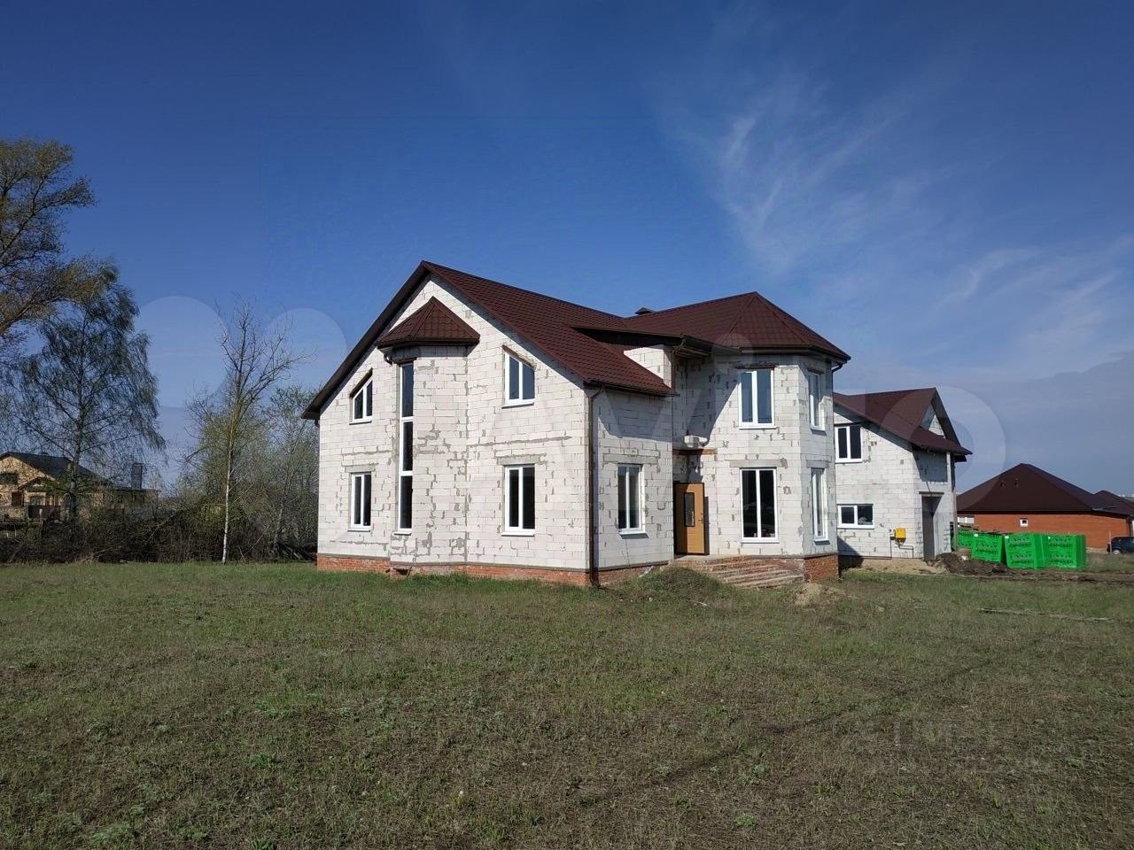 Дом, 250 м², 15 соток