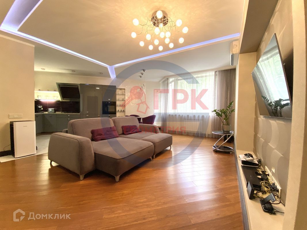 2-комн., 75 м², 2/4 этаж