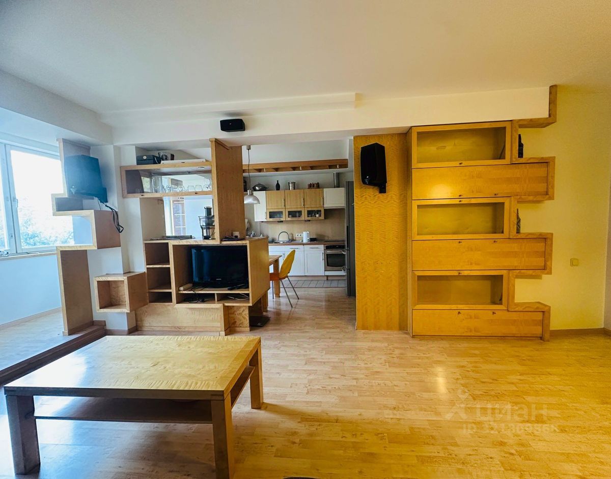 3-комн., 96 м², 2/16 этаж