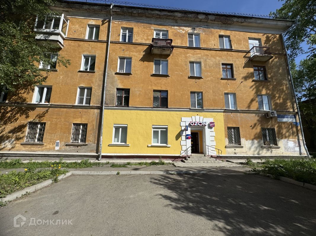 3-комн., 77 м², 1/4 этаж