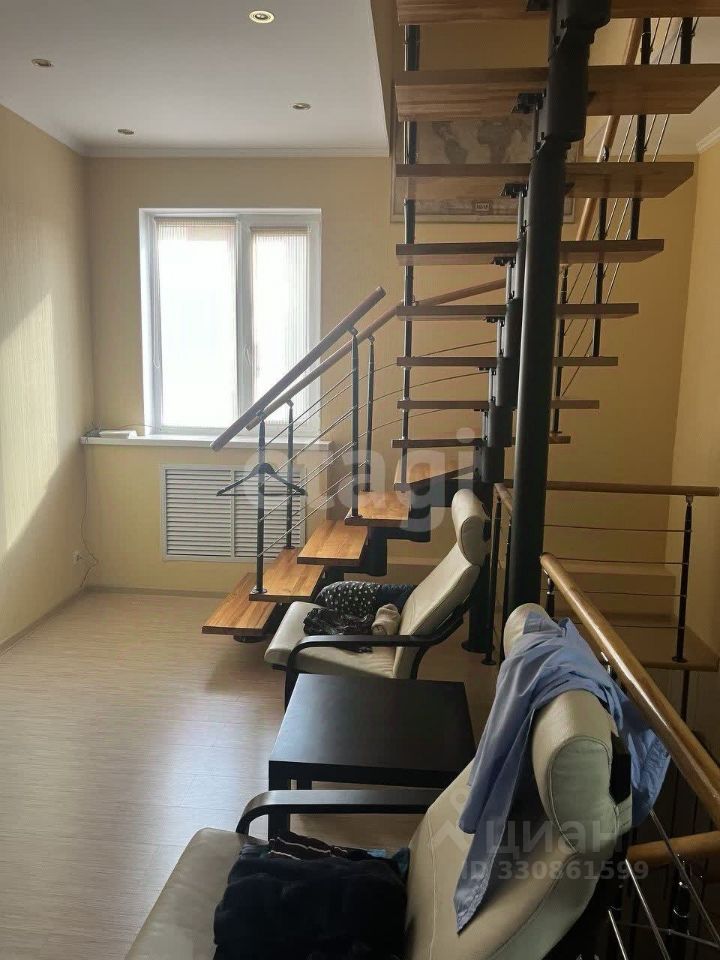 4-комн., Квартира, 241.9 м², 1/3 этаж