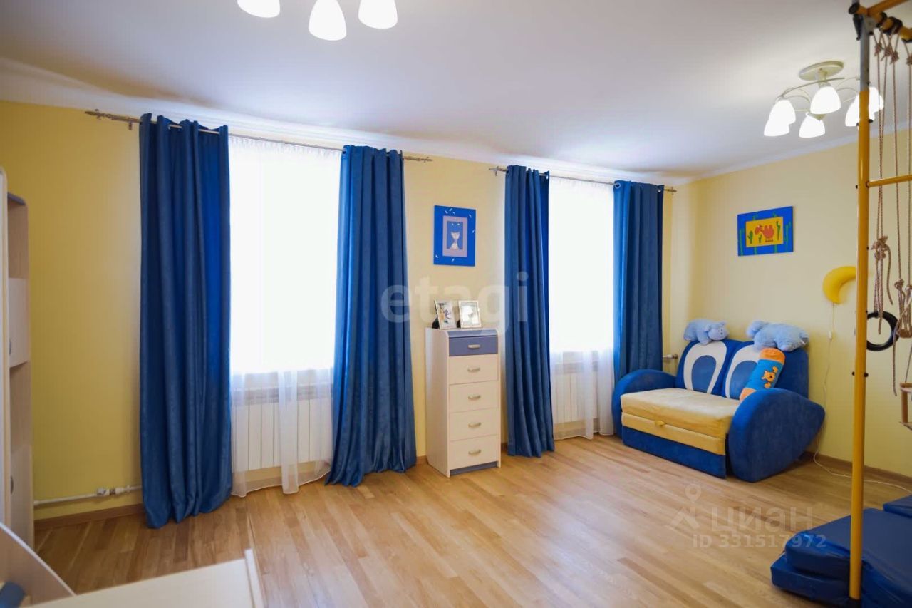 Квартира, 230 м², 5/5 этаж