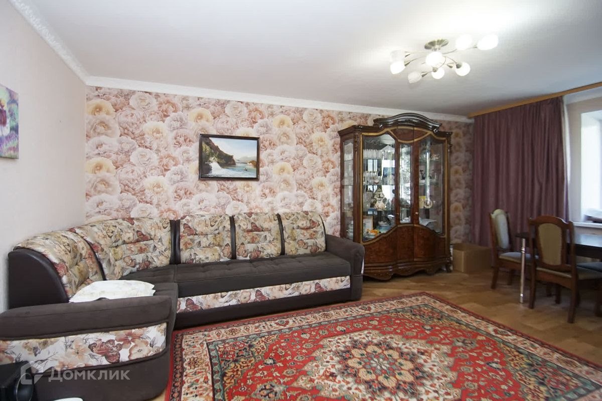 6-комн., 107.2 м², 1/9 этаж