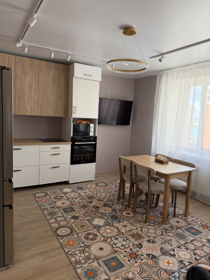 2-комн. квартира, 63 м2, 7/16 этаж