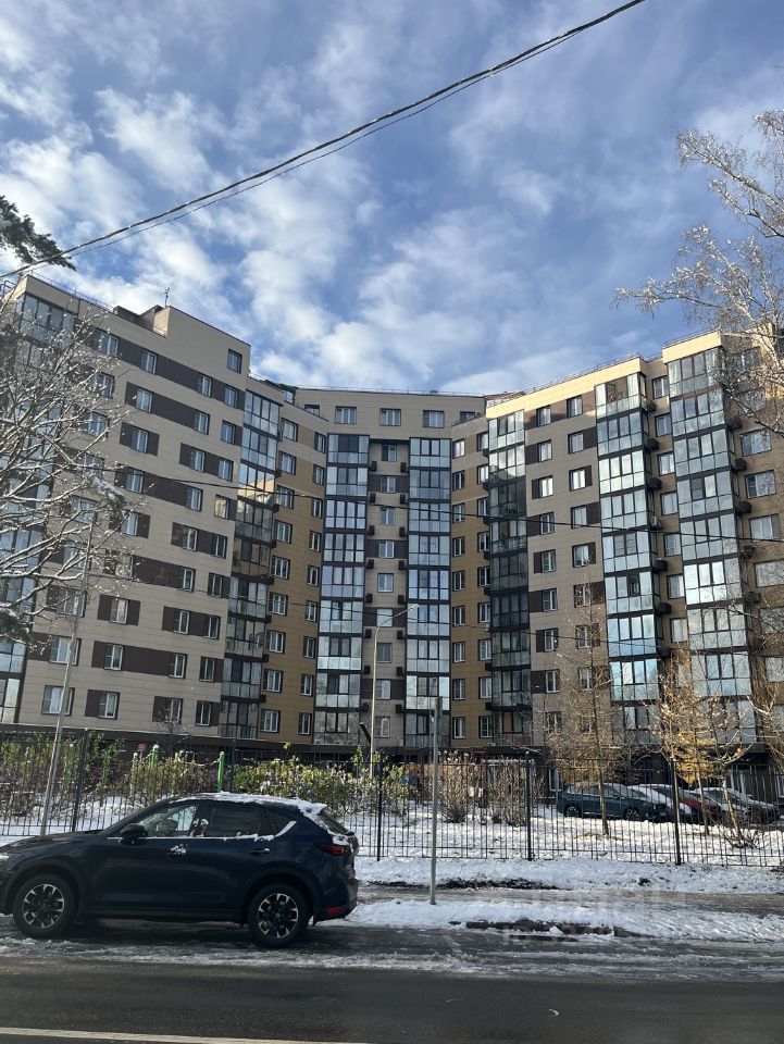 3-комн., 127.8 м², 1/10 этаж