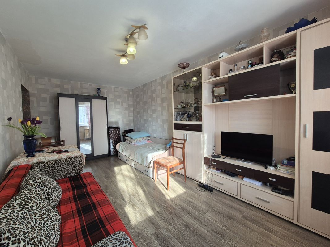 2-комн., 44 м², 1/5 этаж