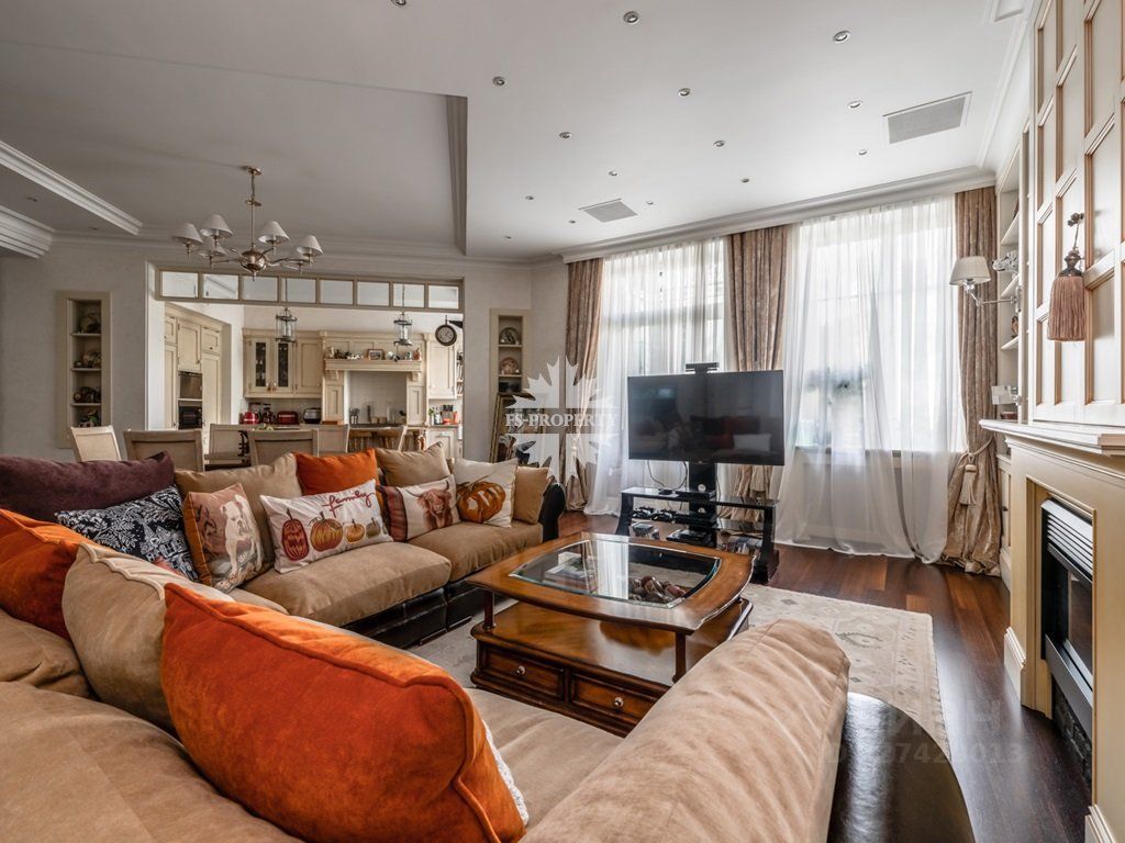 6-комн., 266.5 м², 1/6 этаж