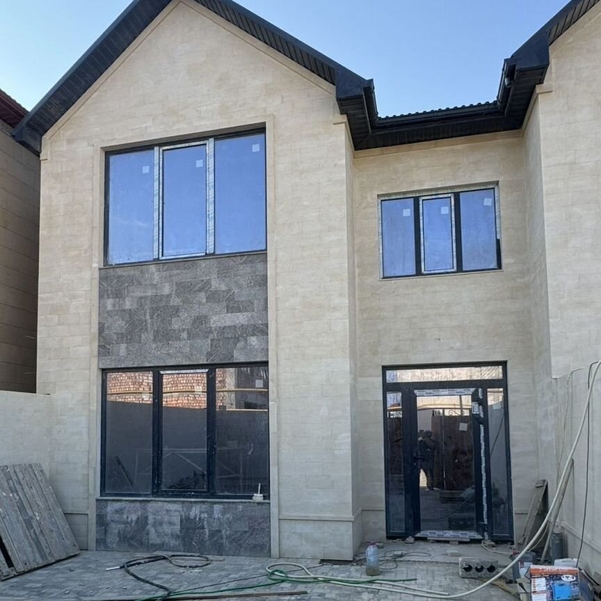 Дом, 100 м², 100 соток