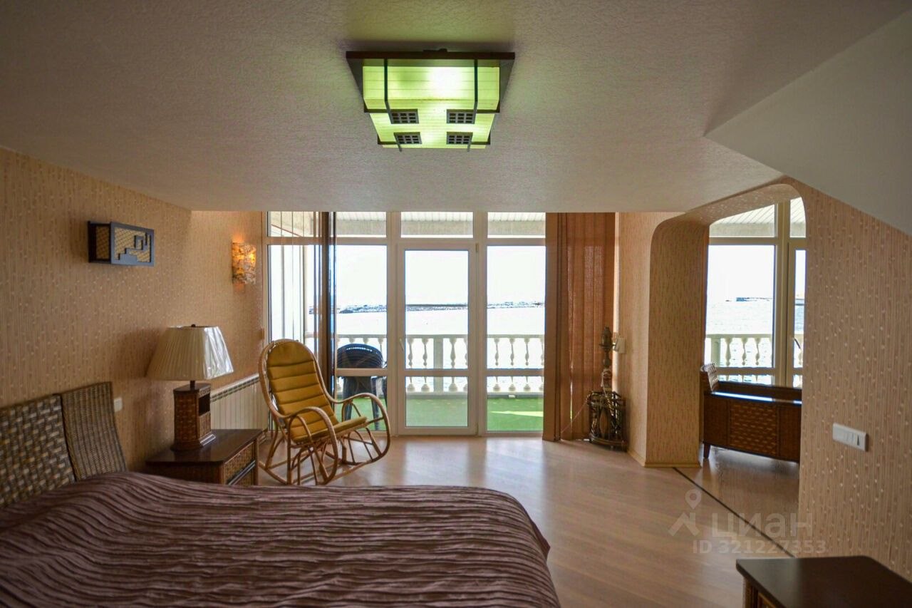 Таунхаус, 280 м², 40 соток