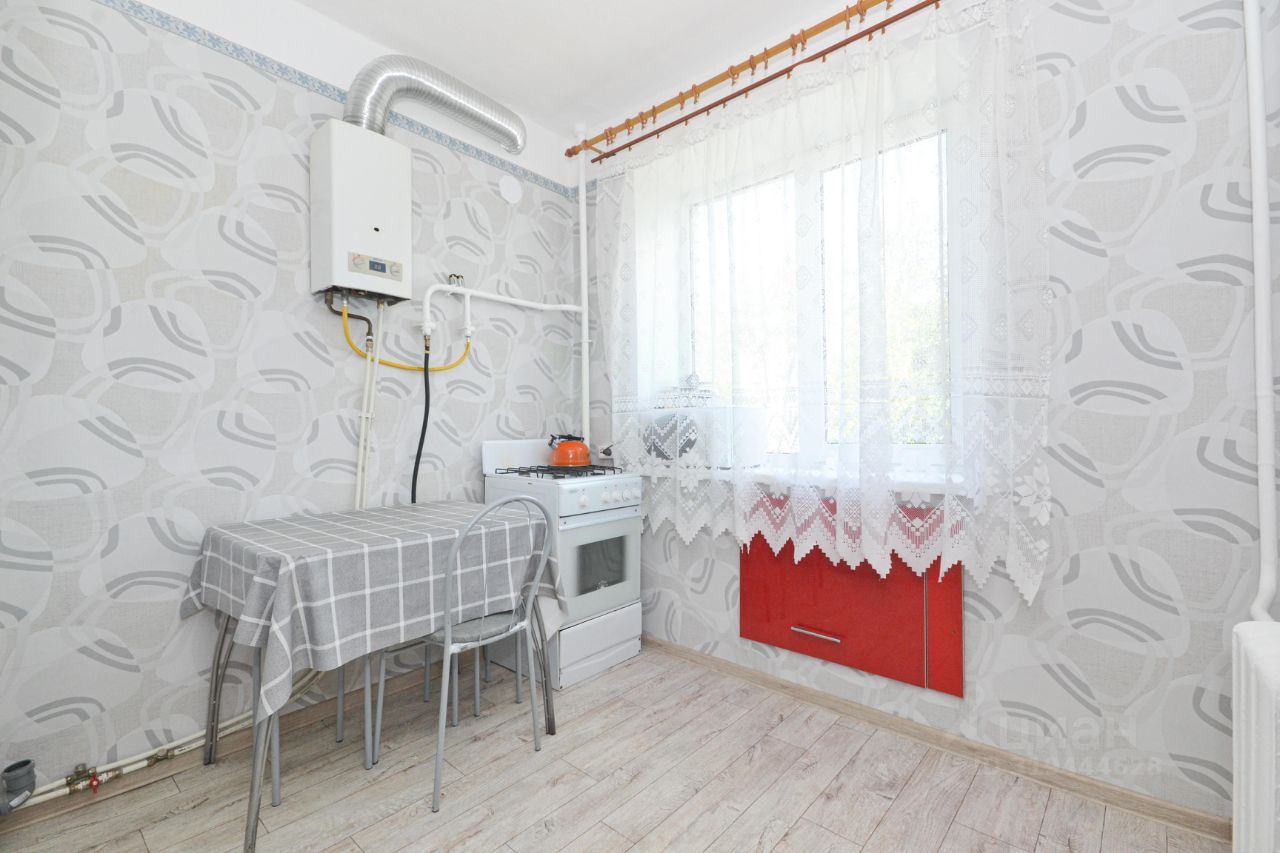 2-комн., 45 м², 4/5 этаж