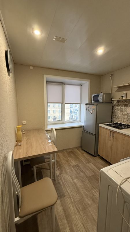 2-комн., 42 м², 4/5 этаж