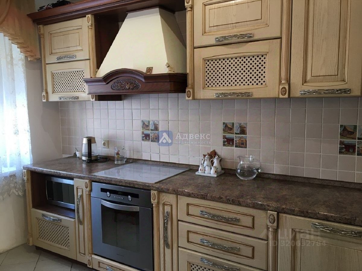 2-этажный дом, 151 м², 12.05 соток