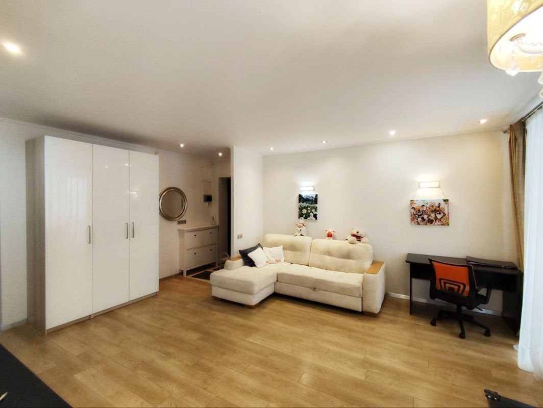 2-комн., 55 м², 2/5 этаж