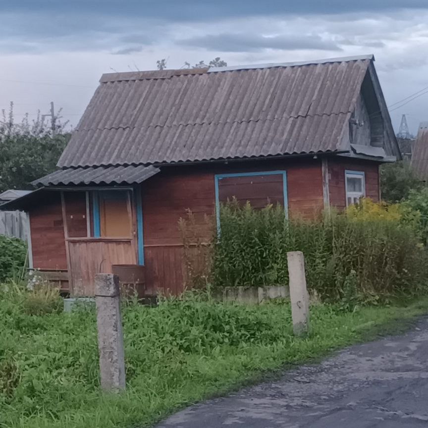 Коттедж, 12 м², 6 соток