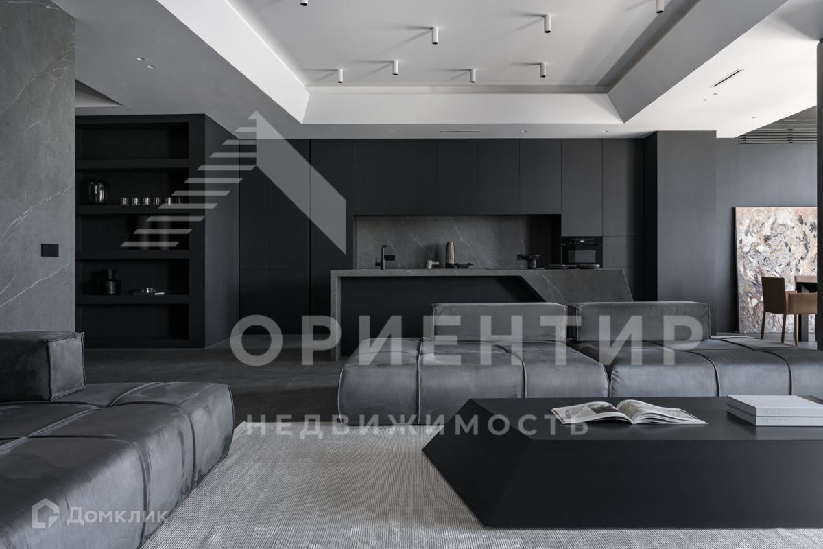 3-комн., 173 м², 3/10 этаж