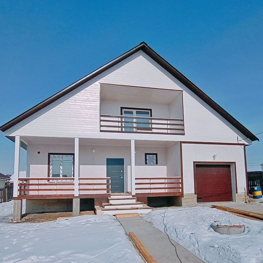 Дом, 215 м², 10 соток