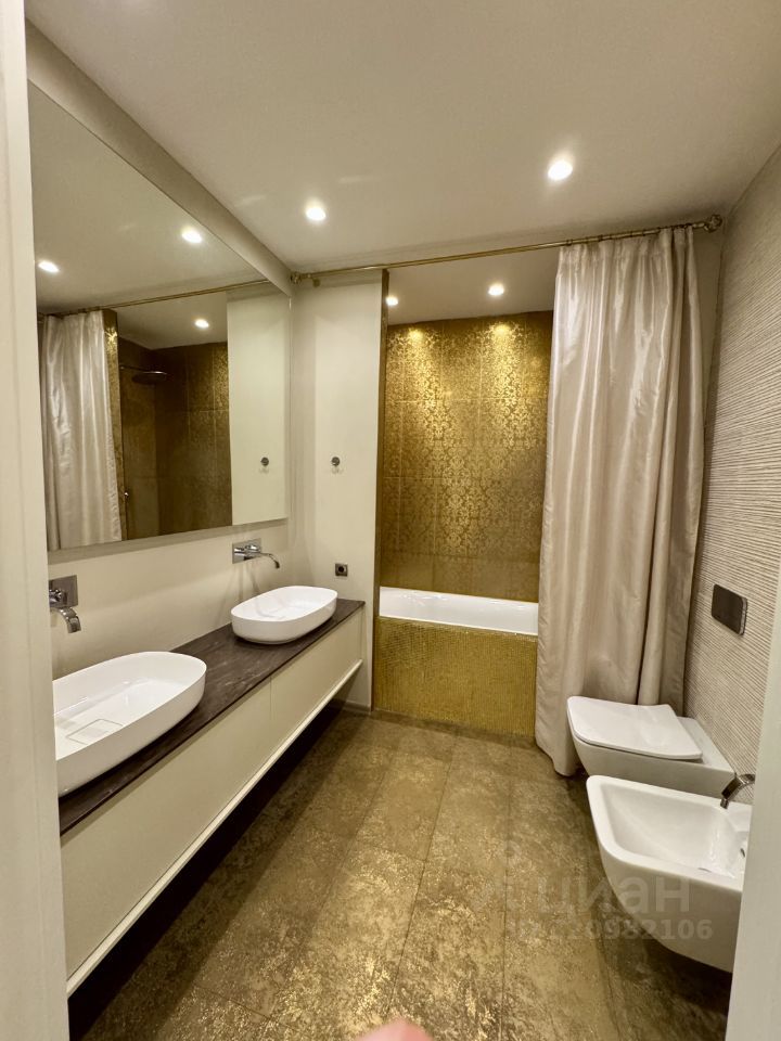 3-комн. квартира, 100 м2, 12/18 этаж