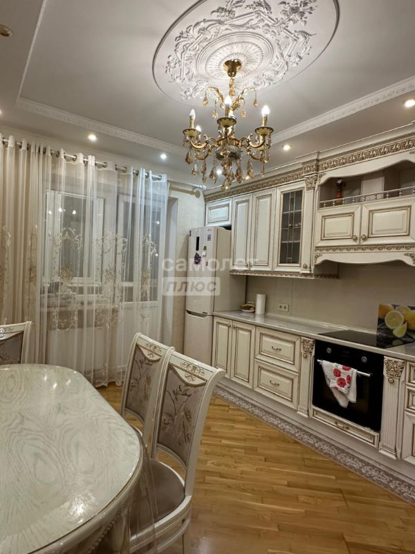 2-комн. квартира, 75 м2, 15/19 этаж