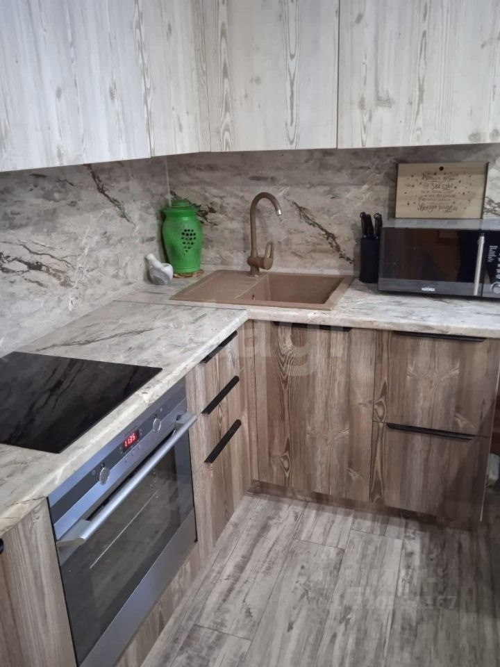 Дом, 104.7 м², 10 соток