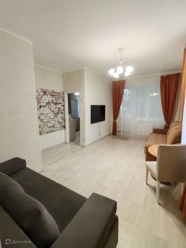 1-комн., 33.7 м², 3/4 этаж