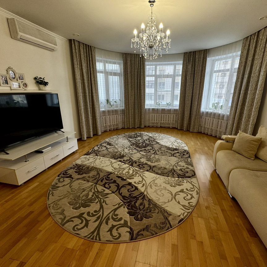 3-комн., 125.8 м², 2/10 этаж