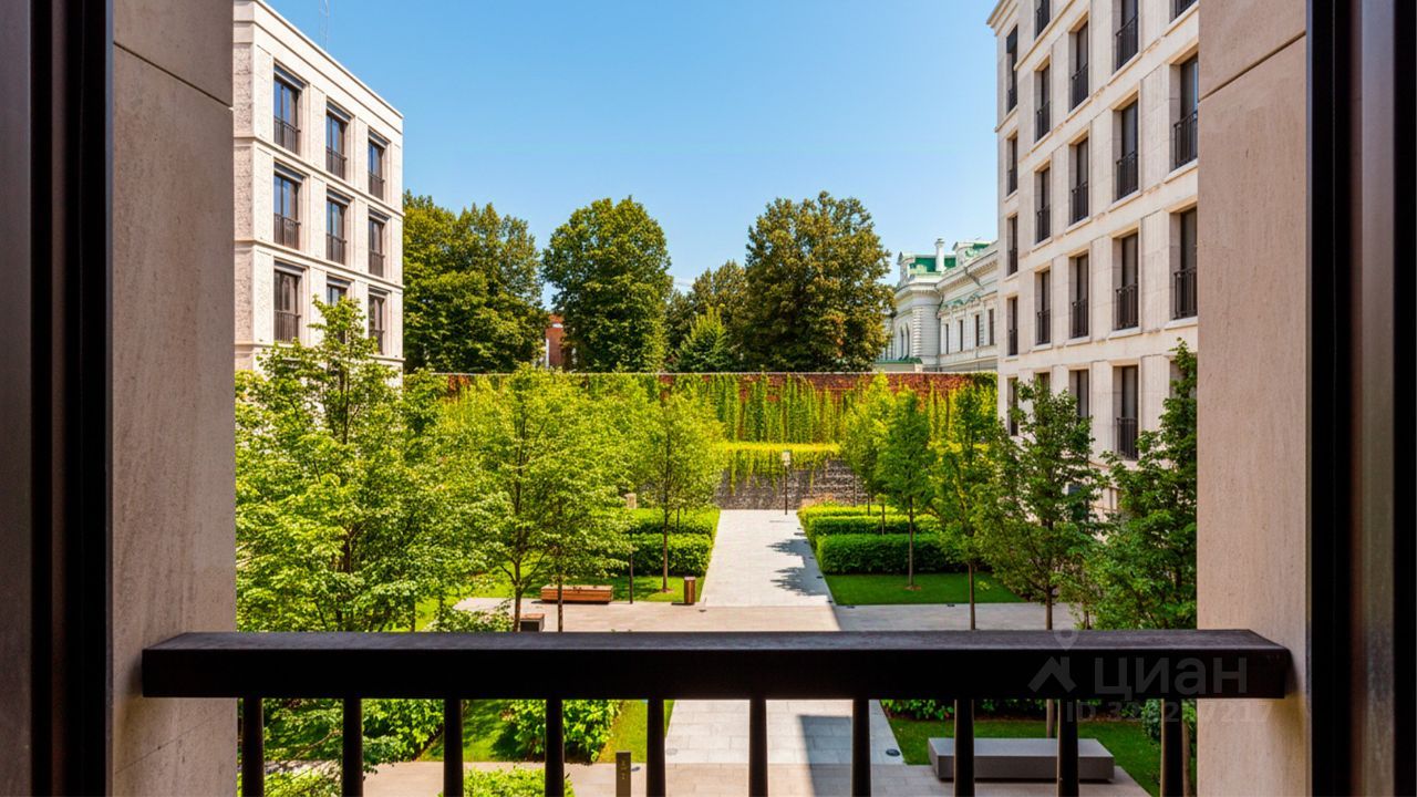 5-комн., 262 м², 1/6 этаж