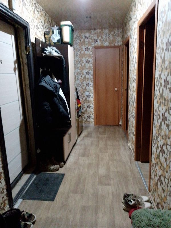 2-комн. квартира, 42 м2, 1/3 этаж