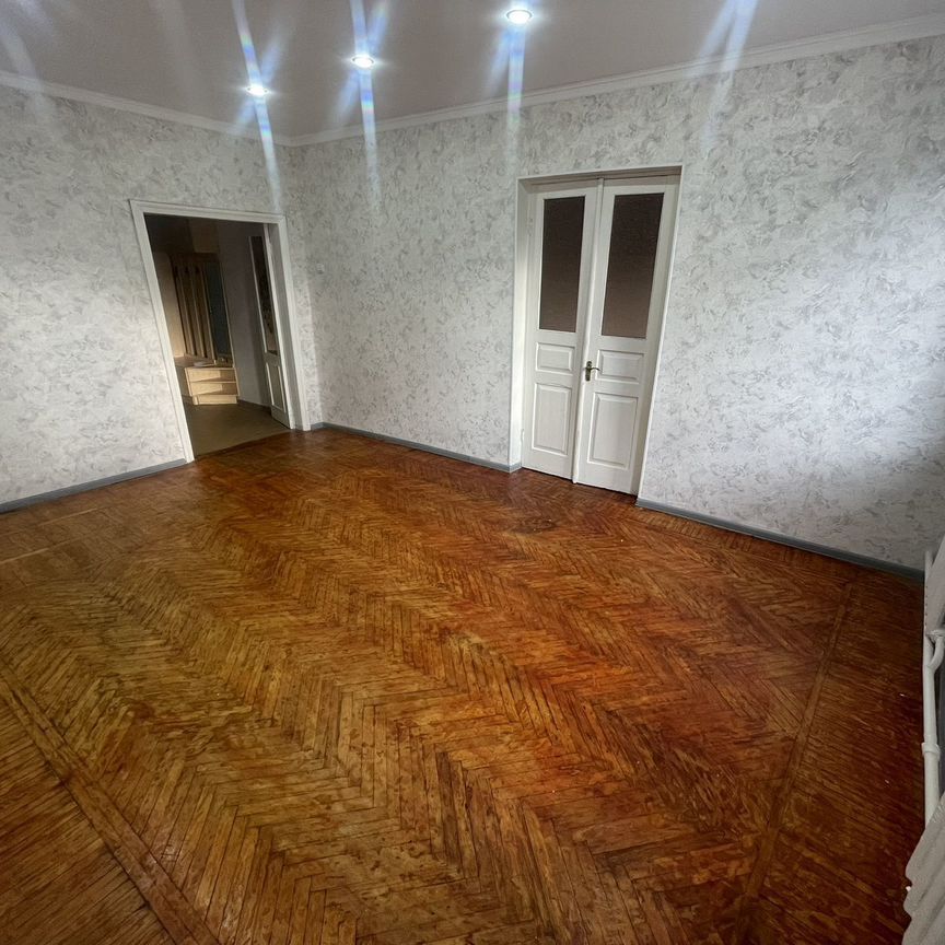 3-комн., 83 м², 2/2 этаж