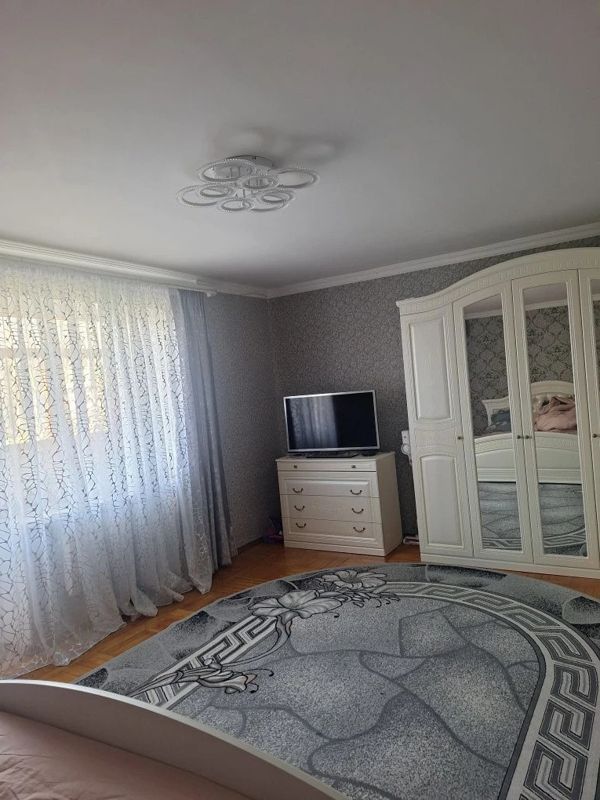 4-комн., 165.9 м², 1/5 этаж