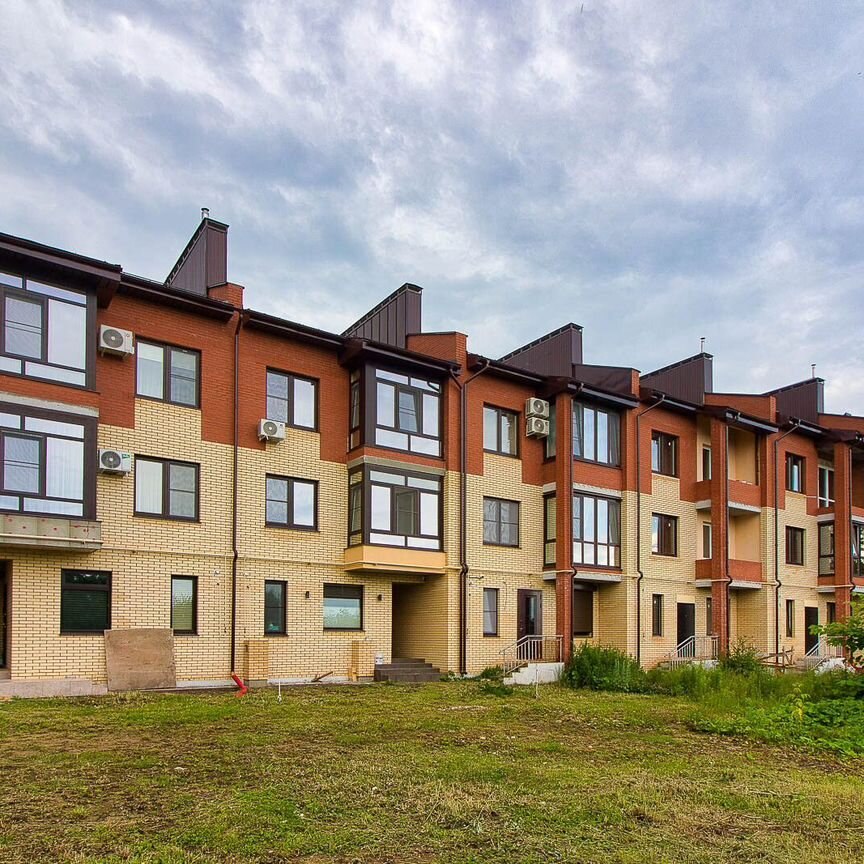 4-комн., 250 м², 1/3 этаж