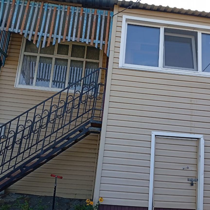 2-комн., 68 м², 1/1 этаж