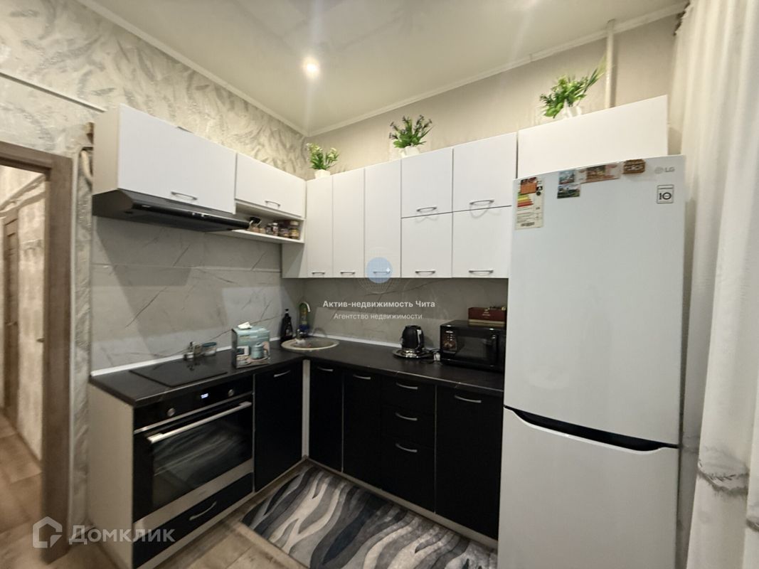 2-комн. квартира, 61 м2, 1/2 этаж