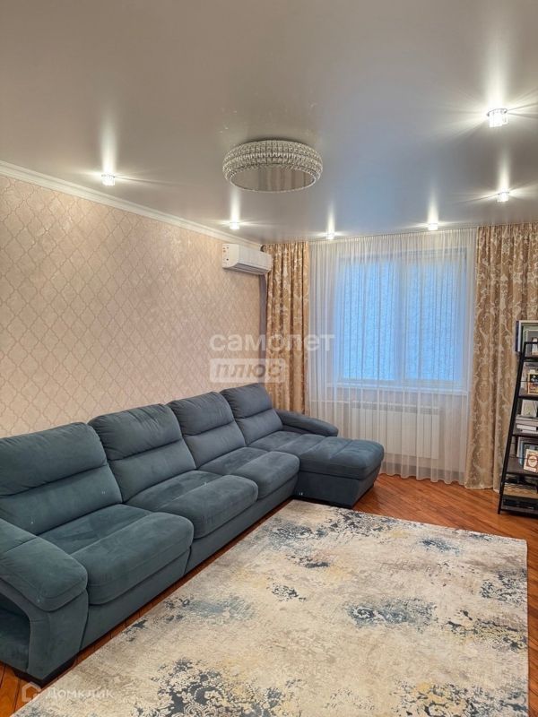 2-комн. квартира, 74 м2, 8/10 этаж