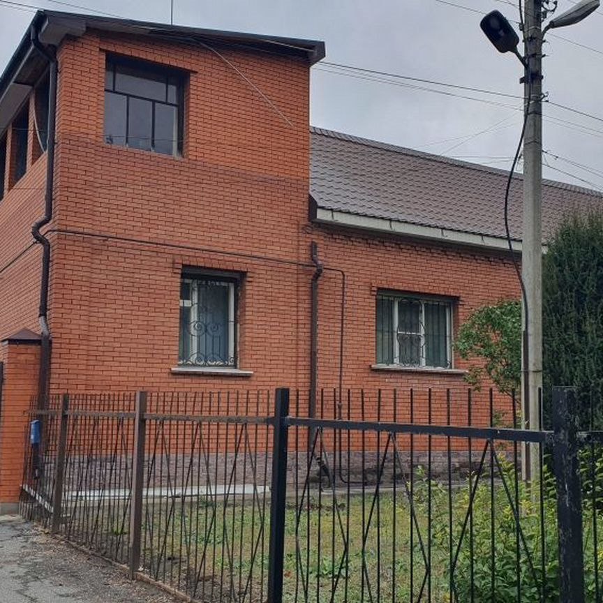 Дом, 280 м², 23 сотки