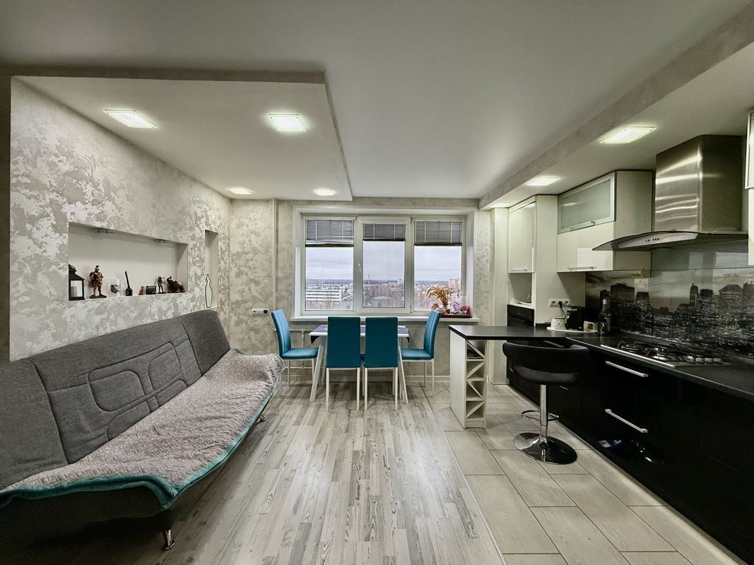 2-комн., 62.5 м², 10/10 этаж
