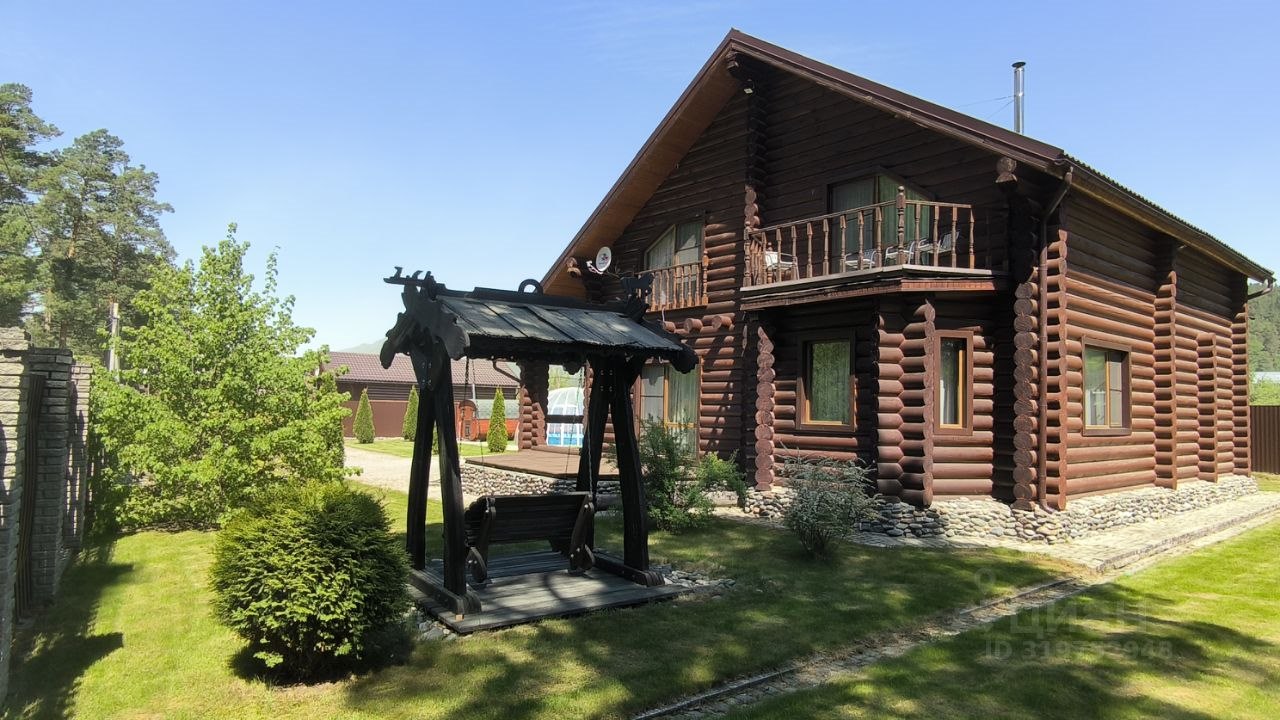 Коттедж, 294 м², 18 соток