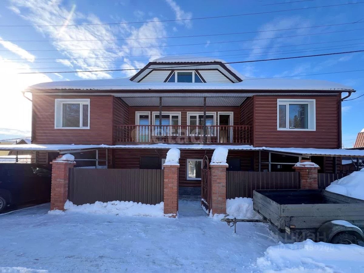 2-этажный дом, 260 м², 6 соток