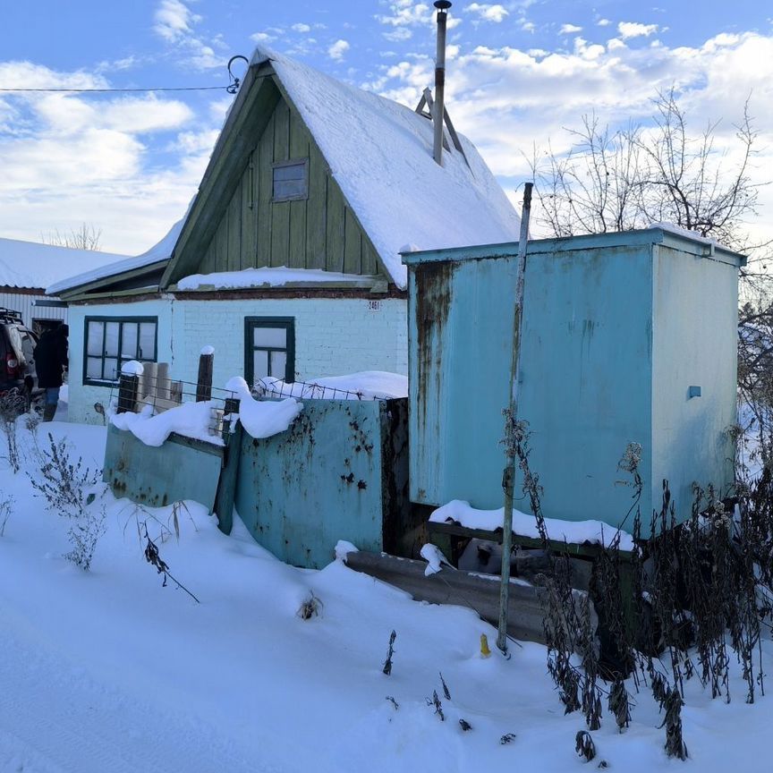 Коттедж, 30 м², 6 соток