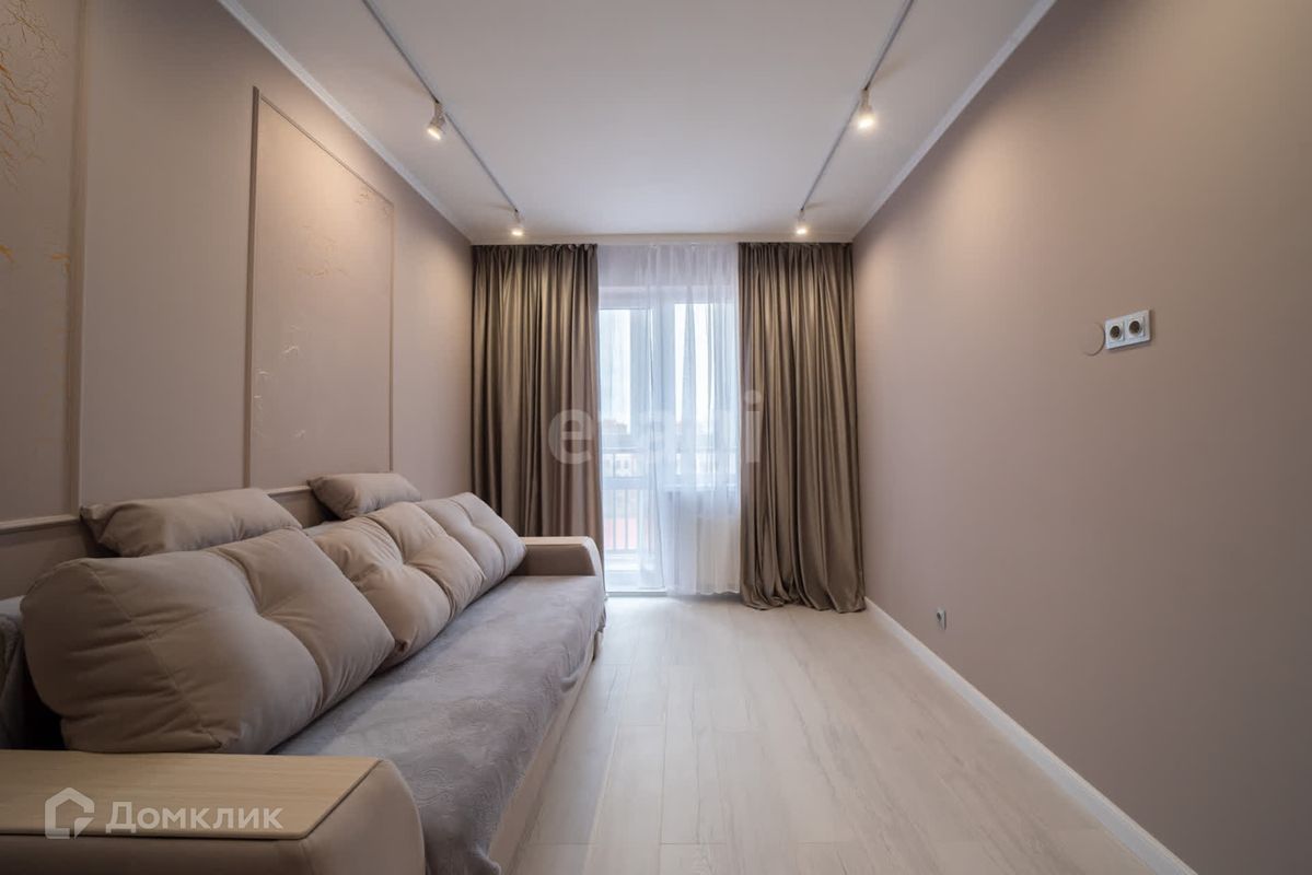 2-комн., 70 м², 8/9 этаж