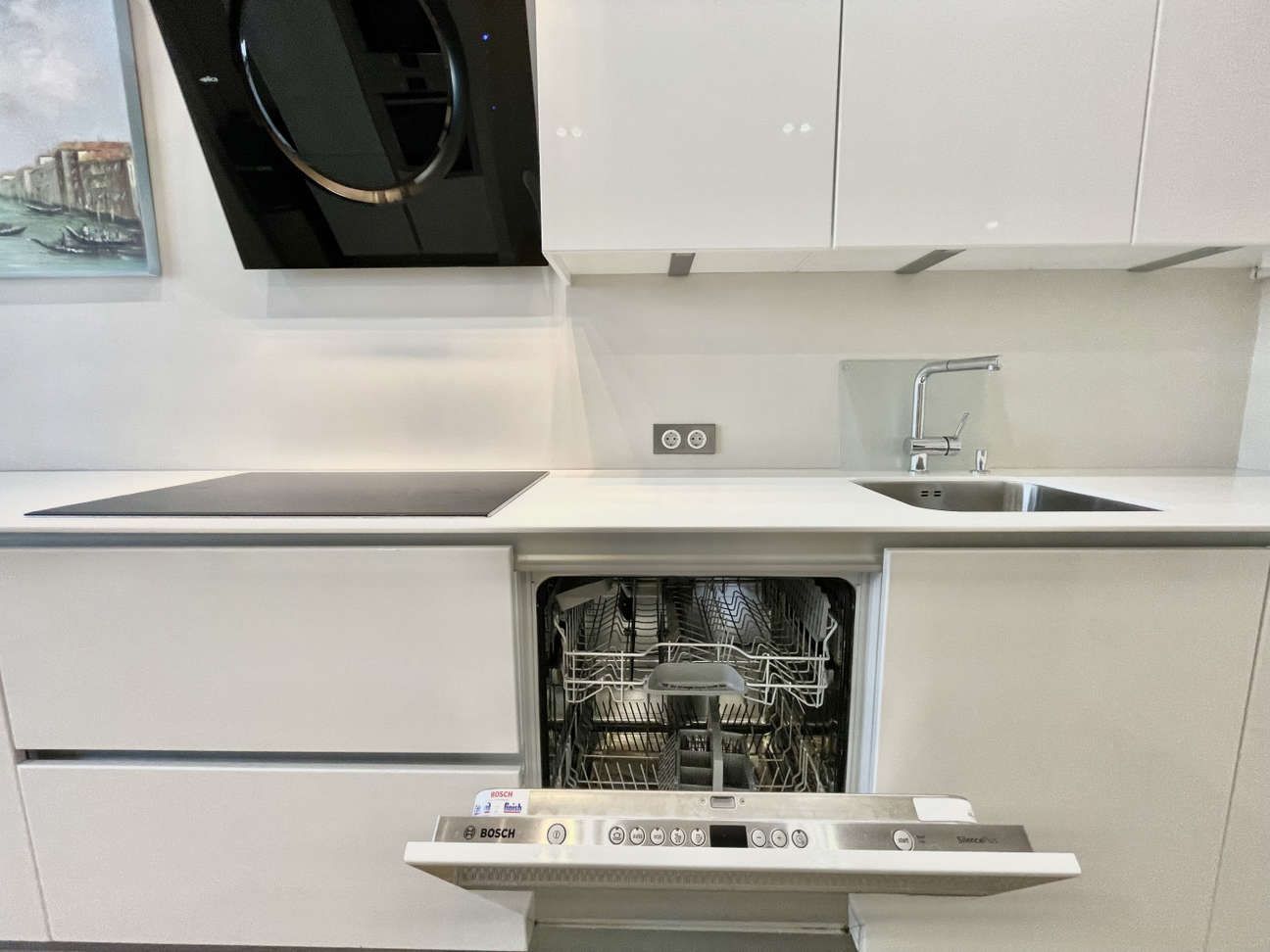 2-комн. квартира, 72.5 м2, 10/18 этаж