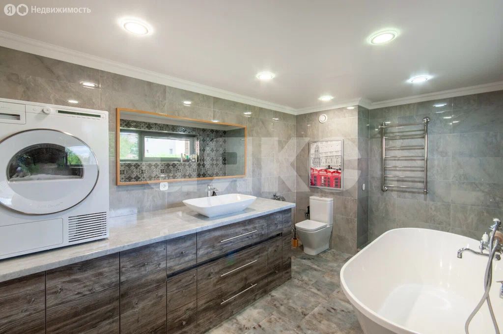 3-комн., Квартира в новостройке, 224.7 м², 2/3 этаж